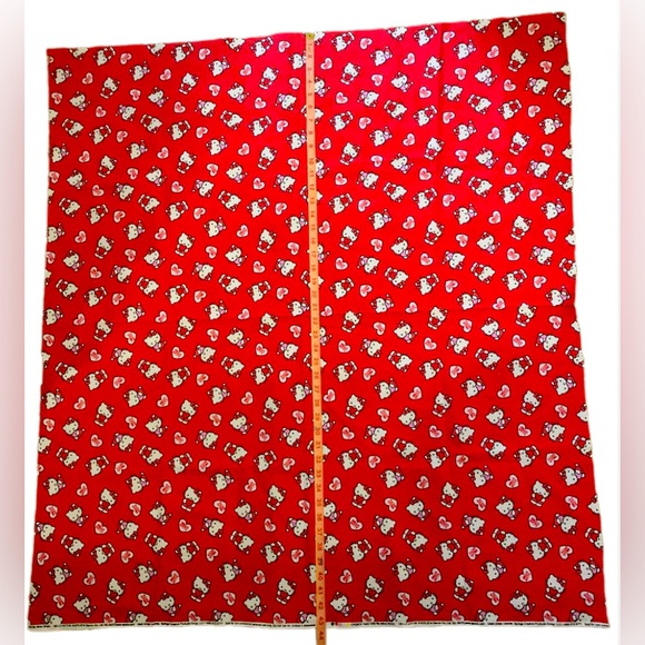 Hello Kitty “Be Mine” 2014 Sanrio Cotton Retired Fabric Print - Rare! - Picture 4 of 6